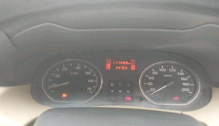 2015 Nissan Terrano XL O (D), Diesel, Manual, 1,17,589 km, interior