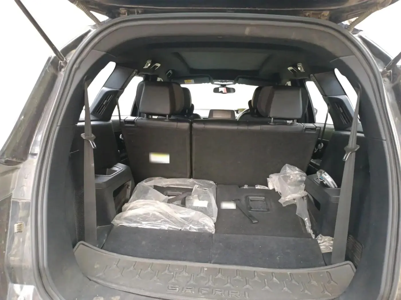 2023 Tata Safari XZA PLUS DARK EDITION, Diesel, Automatic, 1,08,708 km, exterior