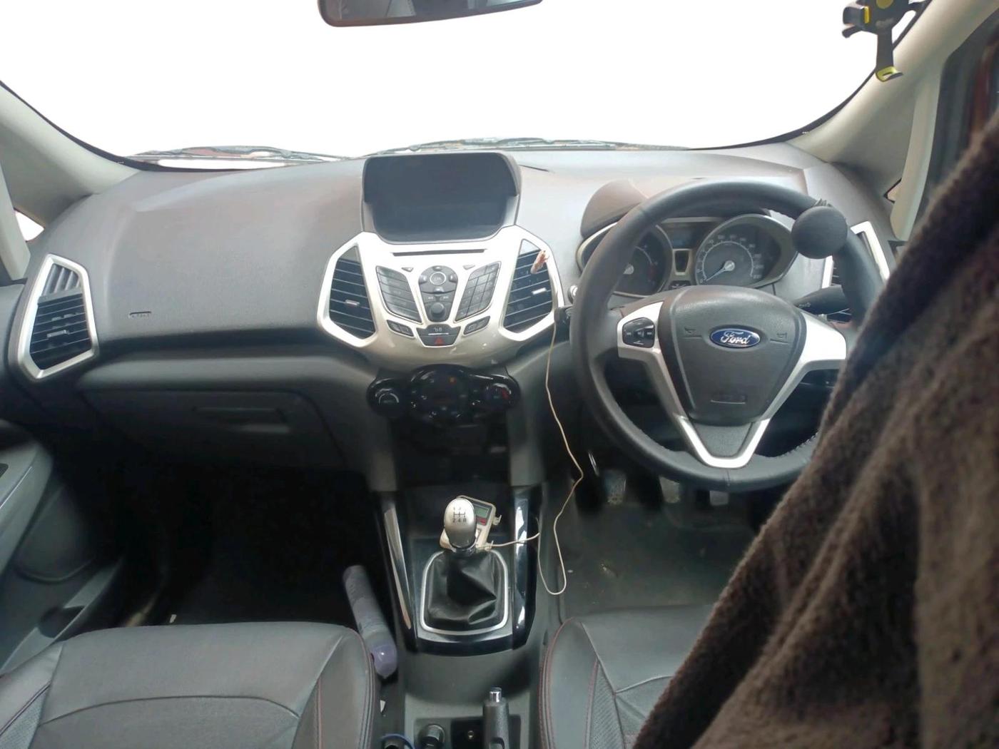 2017 Ford Ecosport TITANIUM 1.5L DIESEL, Diesel, Manual, 94,000 km, interior
