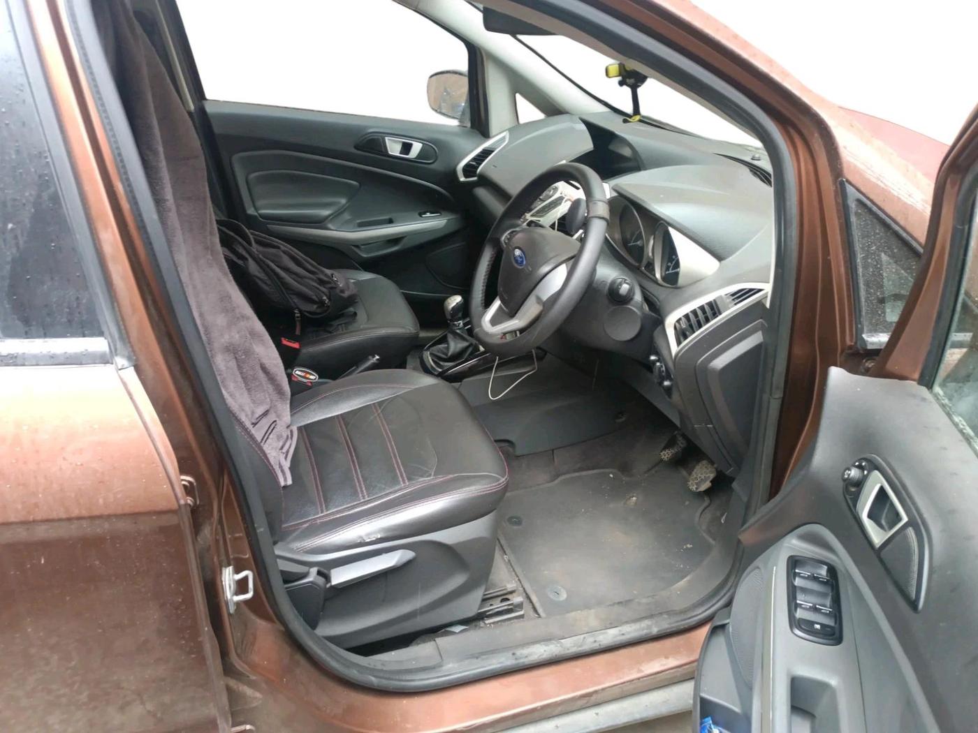 2017 Ford Ecosport TITANIUM 1.5L DIESEL, Diesel, Manual, 94,000 km, interior