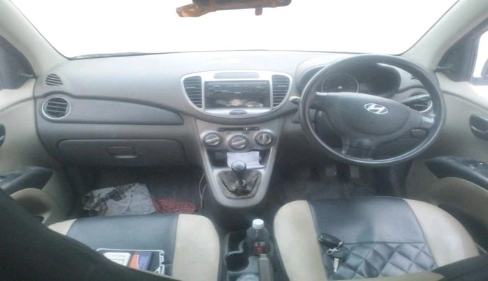 2013 Hyundai i10 ERA 1.1, Petrol, Manual, 88,960 km, interior