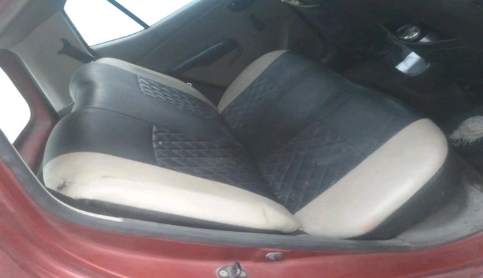 2013 Hyundai i10 ERA 1.1, Petrol, Manual, 88,960 km, interior