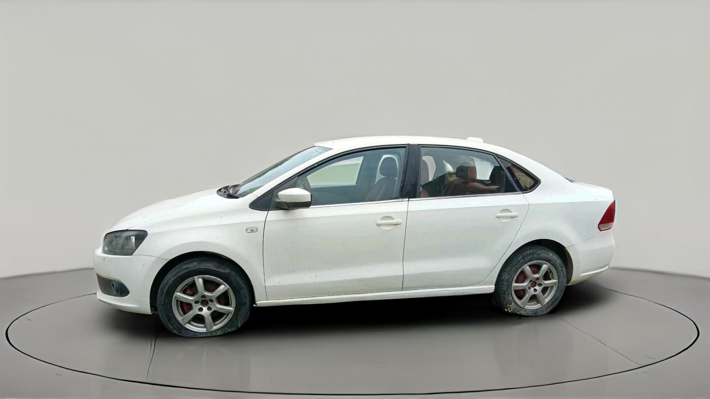 2013 Volkswagen Vento HIGHLINE DIESEL 1.6, Diesel, Manual, 1,24,544 km, exterior