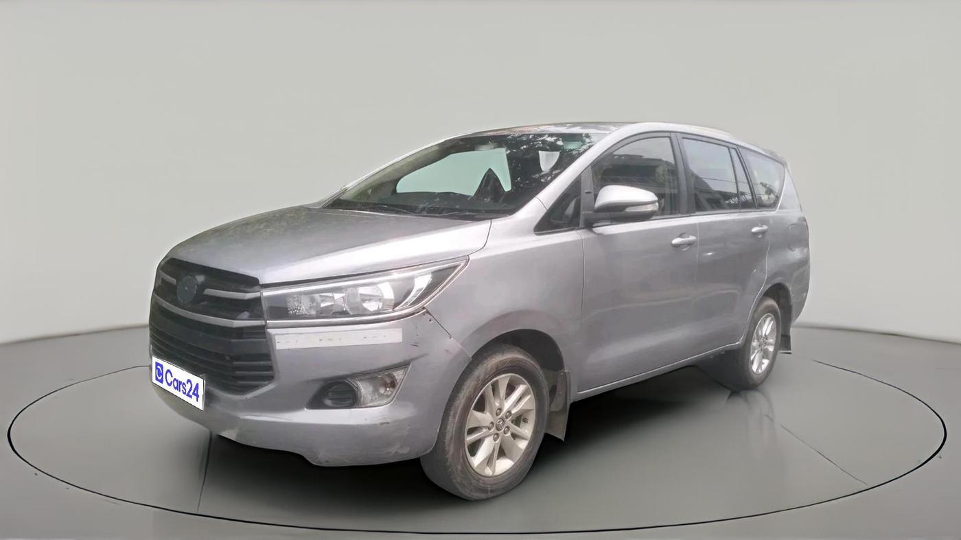 2016 Toyota Innova Crysta 2.8 GX AT 8 STR, Diesel, Automatic, 1,41,952 km, exterior