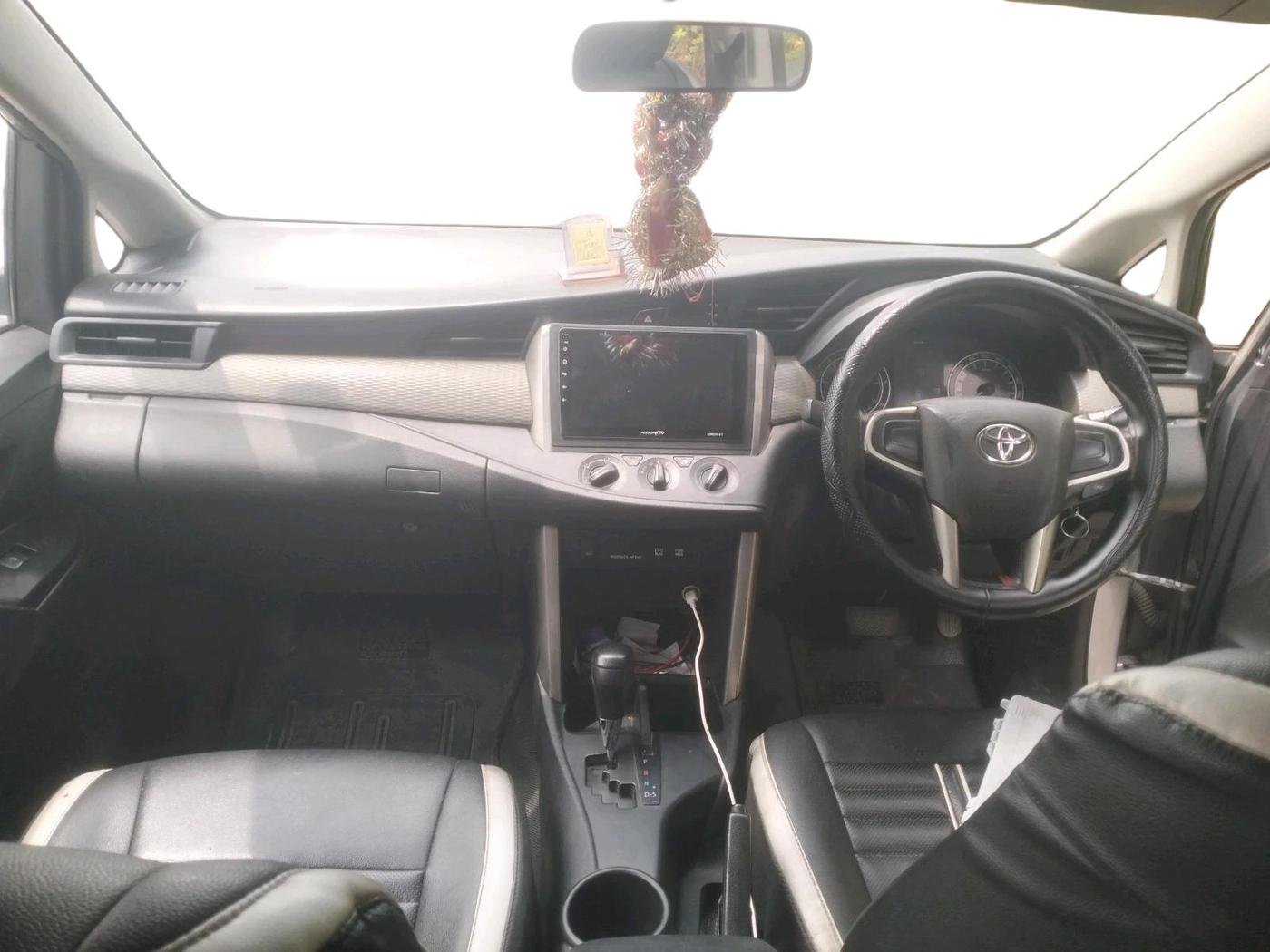 2016 Toyota Innova Crysta 2.8 GX AT 8 STR, Diesel, Automatic, 1,41,952 km, interior