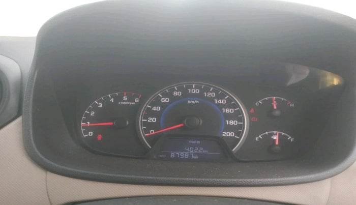 2013 Hyundai Grand i10 SPORTZ 1.1 CRDI, Diesel, Manual, 87,987 km, interior