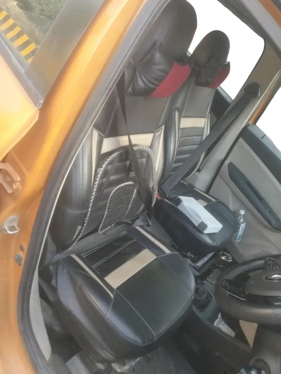 2023 Renault TRIBER RXT, CNG, Manual, 37,442 km, interior