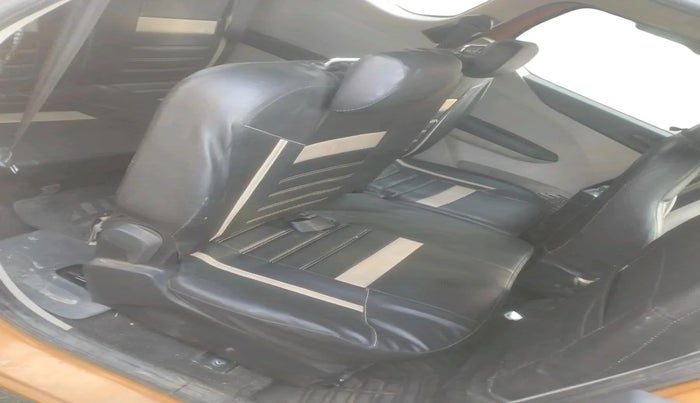 2023 Renault TRIBER RXT, CNG, Manual, 37,442 km, interior