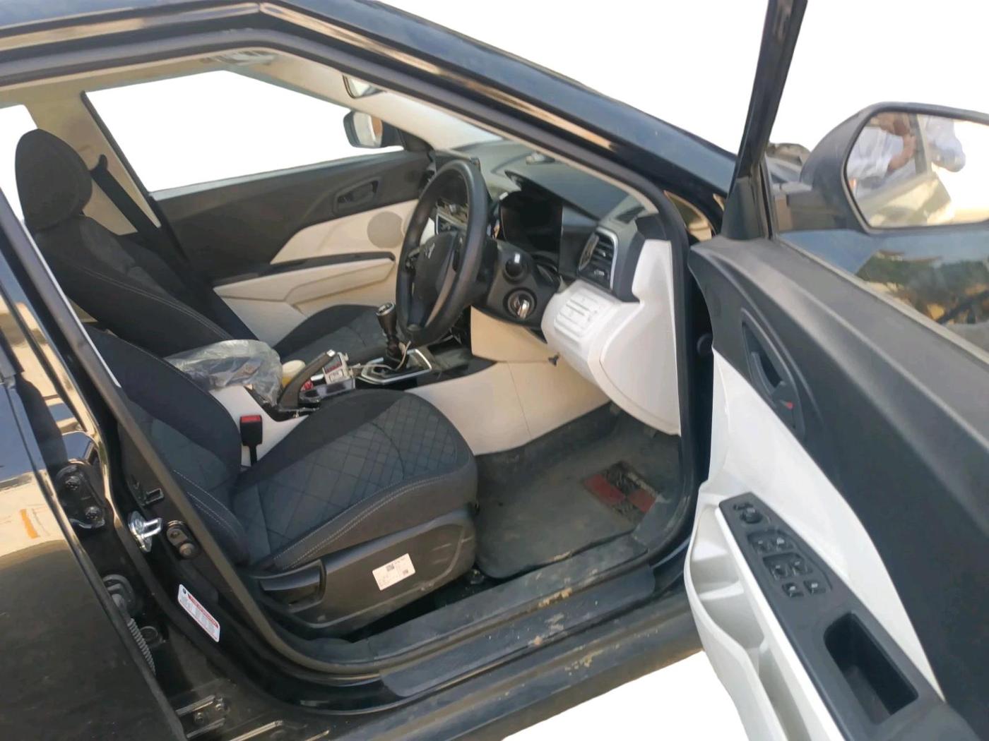 2025 Mahindra XUV 3XO MX3 1.2 L TCMPFi, Petrol, Manual, 6,693 km, interior