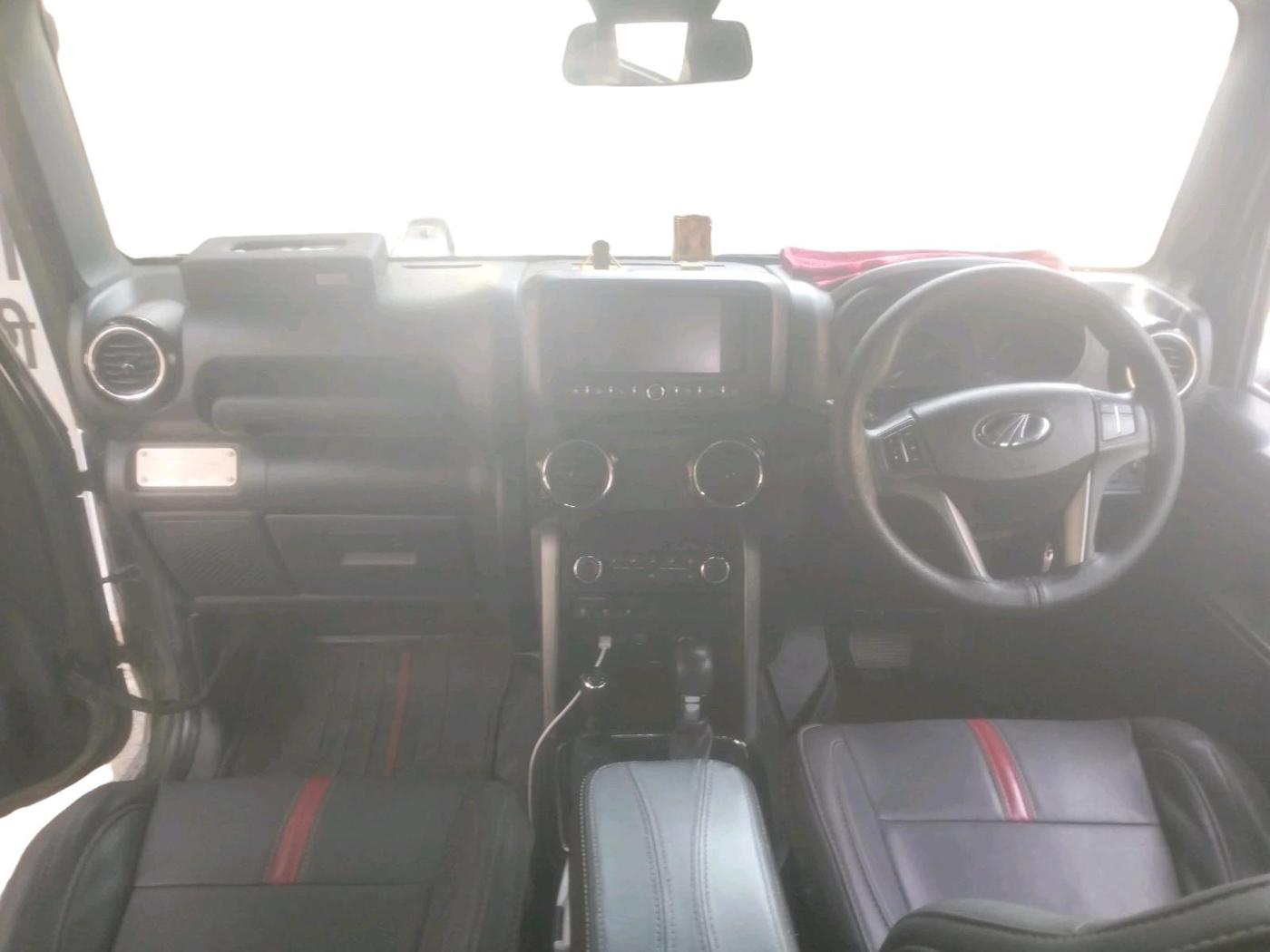 2021 Mahindra Thar LX PETROL HT 4WD AT, Petrol, Automatic, 27,191 km, interior