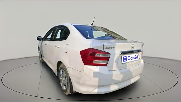2011 Honda City 1.5L I-VTEC E MT, CNG, Manual, 1,20,503 km, exterior