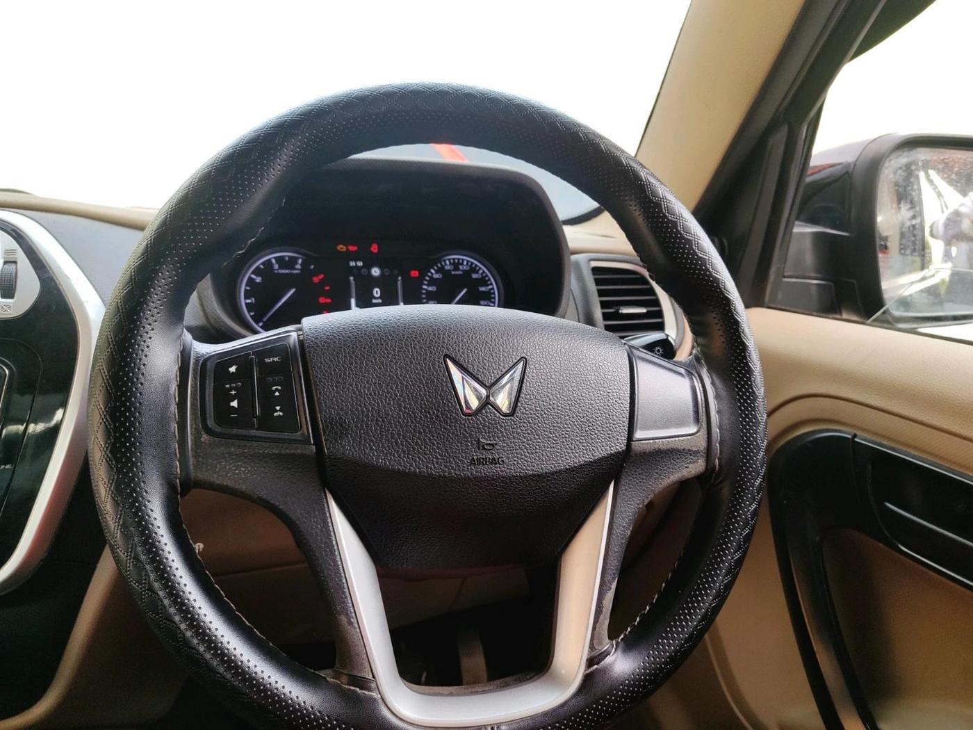 2023 Mahindra BOLERO NEO N 8, Diesel, Manual, 1,10,015 km, interior