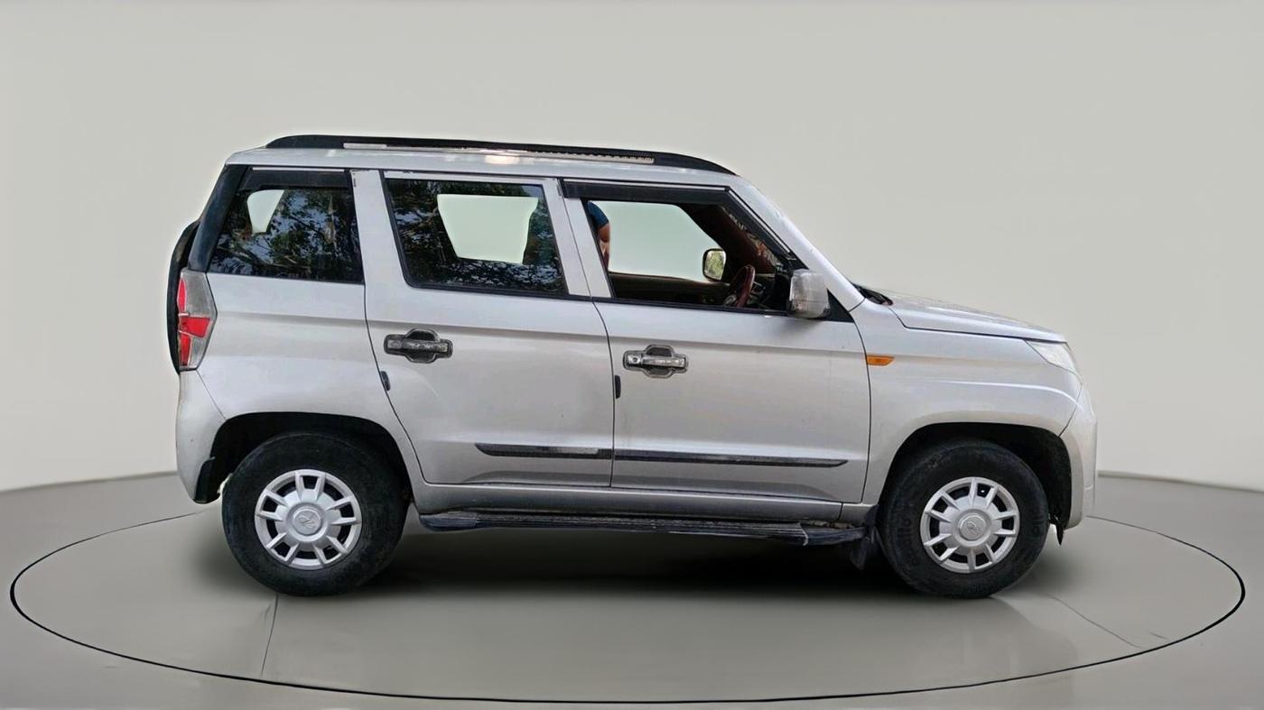 2017 Mahindra TUV300 T6, Diesel, Manual, 67,232 km, exterior