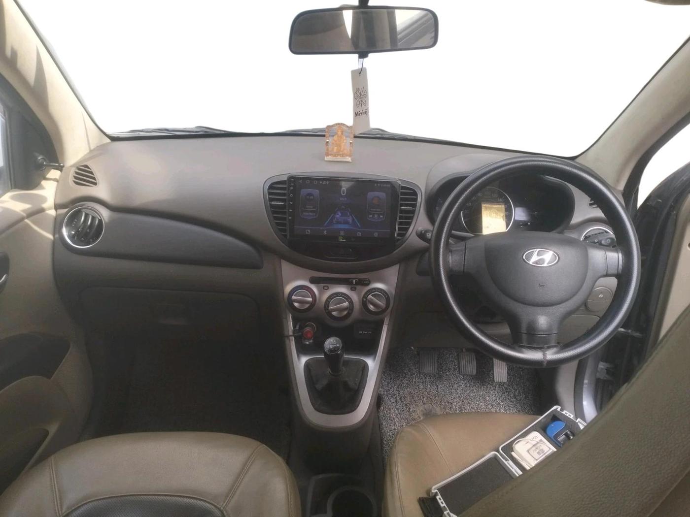2014 Hyundai i10 SPORTZ 1.1 LPG, Petrol, Manual, 64,760 km, interior
