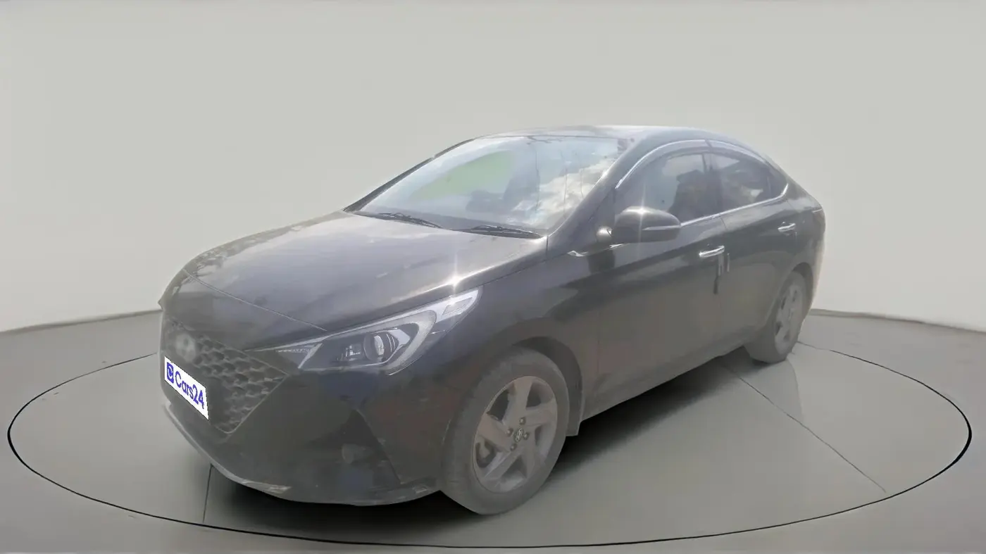 2022 Hyundai Verna SX 1.5 CRDI, Diesel, Manual, 30,606 km, exterior