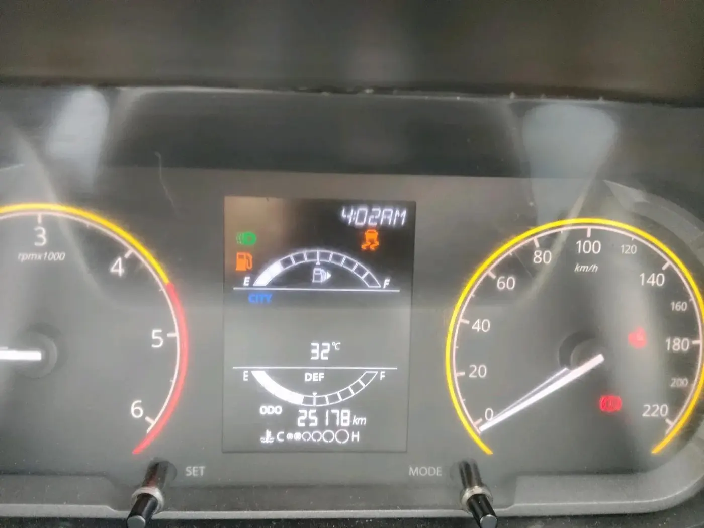 2023 Tata Harrier XT PLUS 2.0L KRYOTEC, Diesel, Manual, 25,178 km, interior