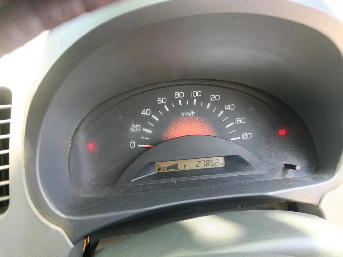 2011 Maruti Wagon R 1.0 LXI, CNG, Manual, 27,852 km, interior