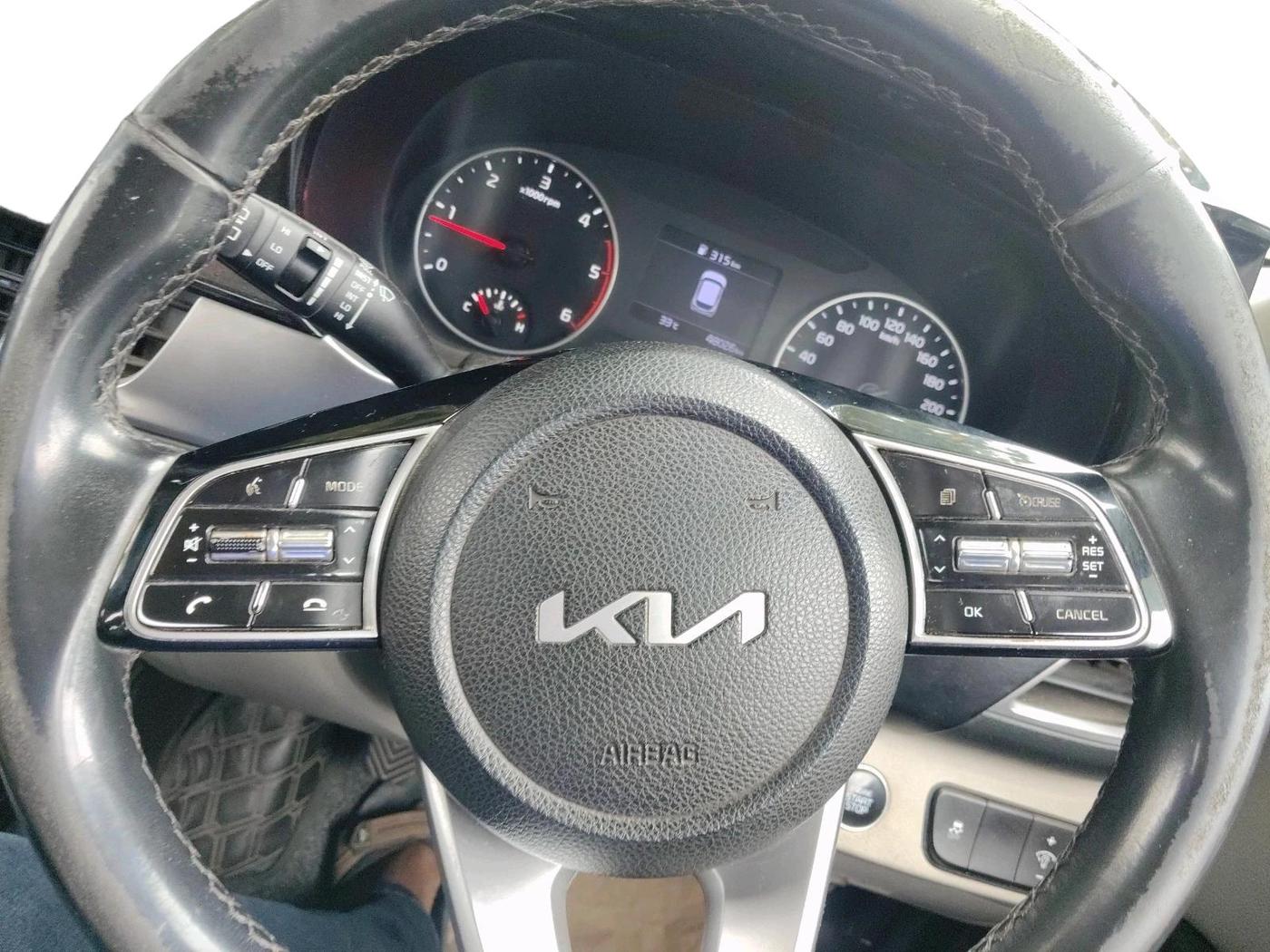 2022 KIA SELTOS HTX DIESEL 1.5, Diesel, Manual, 40,828 km, interior