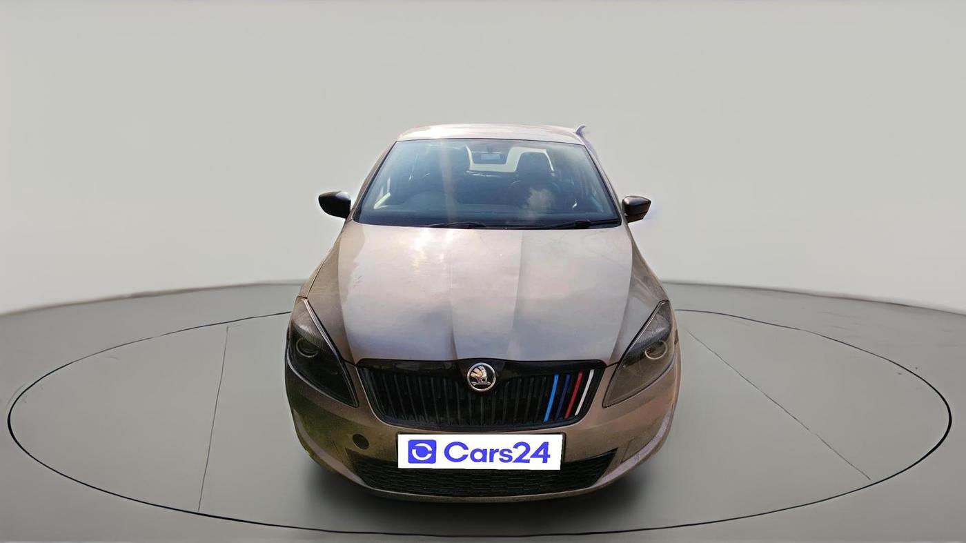 2015 Skoda Rapid AMBITION 1.5 TDI AT, Diesel, Automatic, 2,01,224 km, exterior