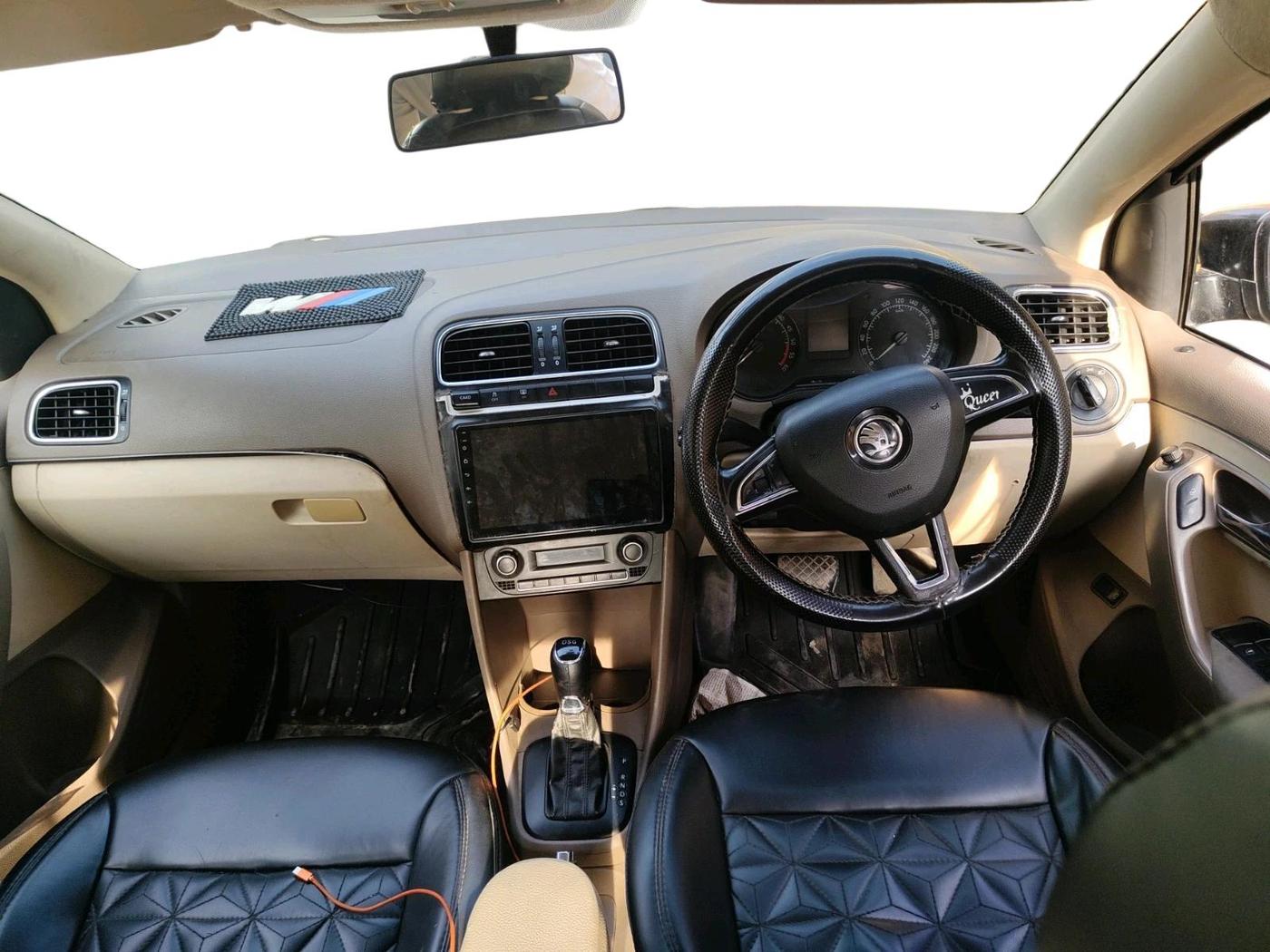 2015 Skoda Rapid AMBITION 1.5 TDI AT, Diesel, Automatic, 2,01,224 km, interior