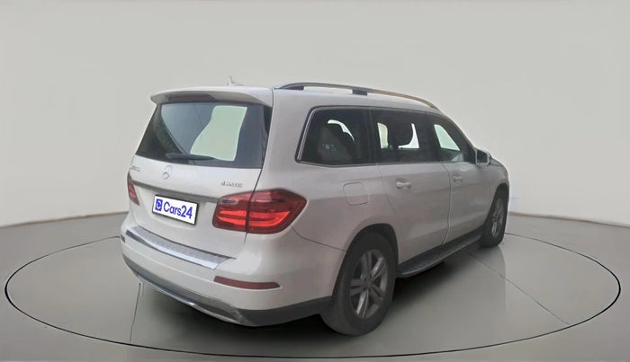2014 Mercedes Benz GL Class 350 CDI 4Matic, Diesel, Automatic, 1,22,767 km, exterior