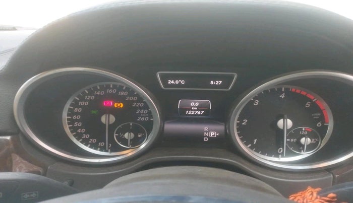 2014 Mercedes Benz GL Class 350 CDI 4Matic, Diesel, Automatic, 1,22,767 km, interior