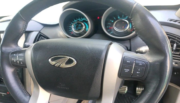 2016 Mahindra XUV500 W10, Diesel, Manual, 1,10,658 km, interior