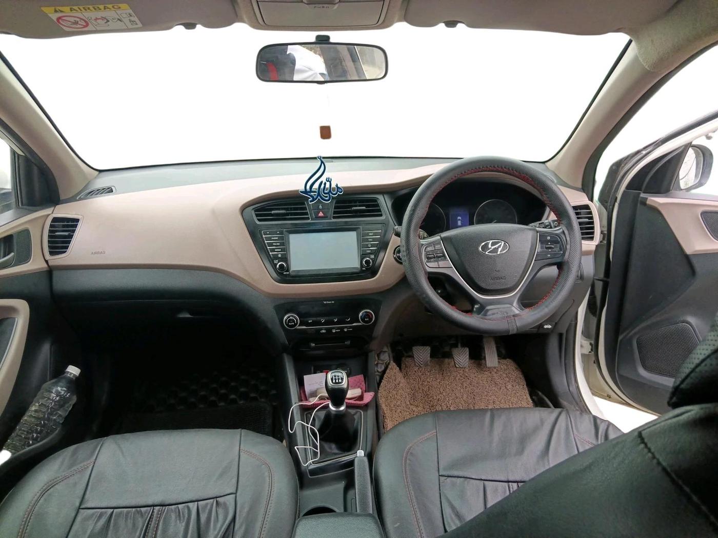 2017 Hyundai Elite i20 ASTA 1.2 (O), Petrol, Manual, 83,015 km, interior