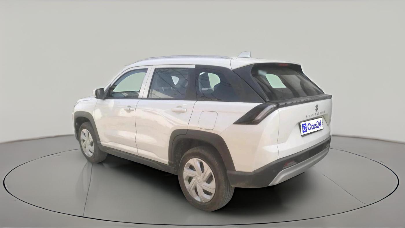 2026 Maruti Victoris Vxi 1.5 CNG MT, CNG, Manual, 2,068 km, exterior