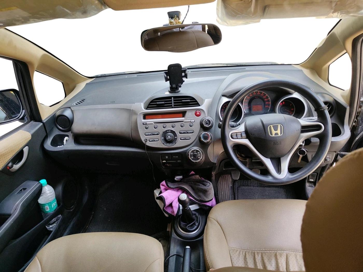 2012 Honda Jazz 1.2 L I-VTEC SELECT, Petrol, Manual, 47,827 km, interior
