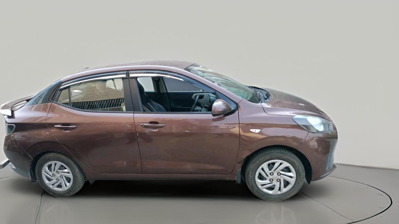2021 Hyundai AURA S 1.2 CNG, CNG, Manual, 88,363 km, exterior