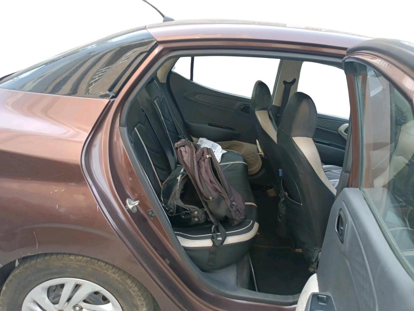 2021 Hyundai AURA S 1.2 CNG, CNG, Manual, 88,363 km, interior