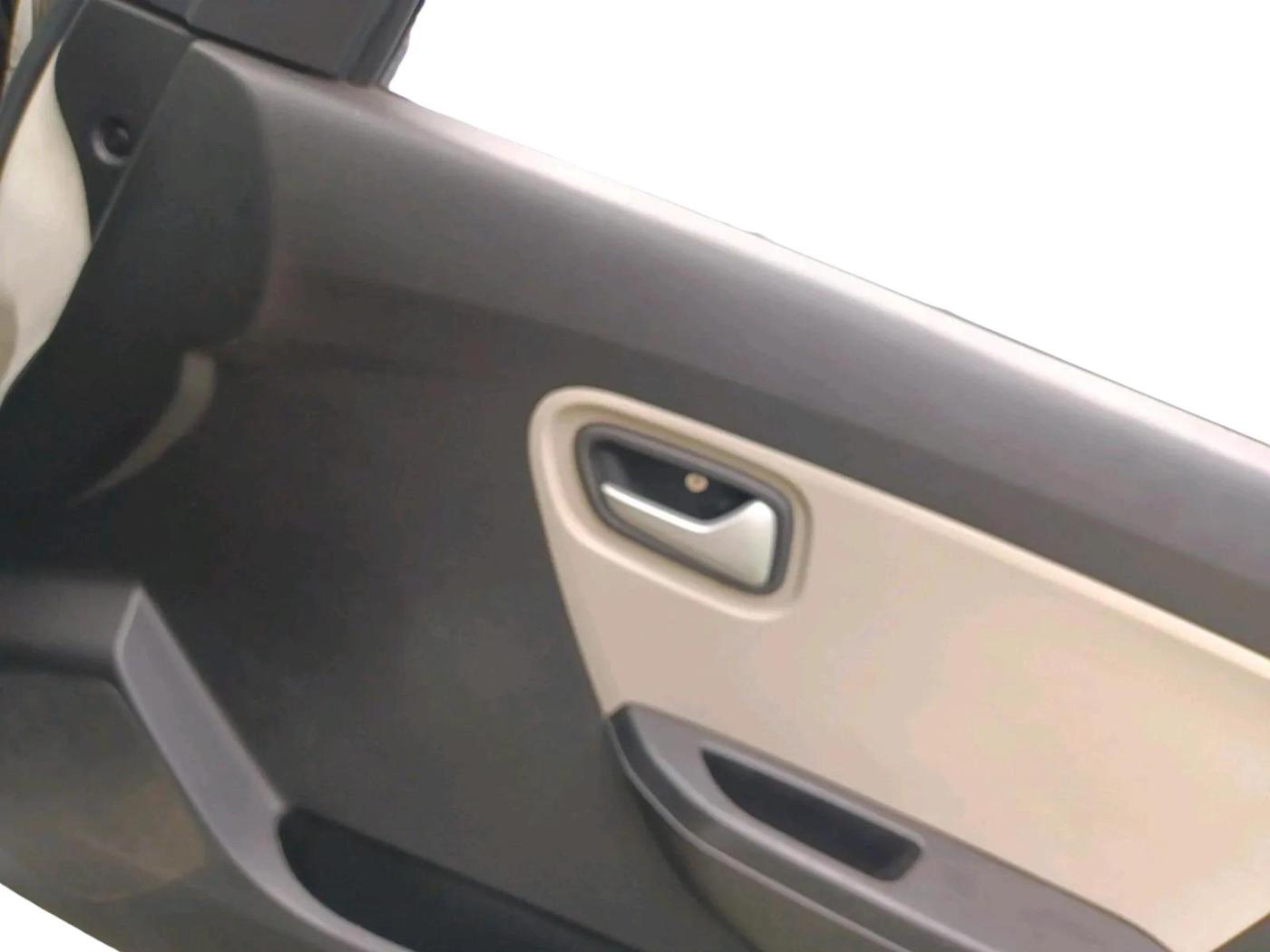 2020 Maruti Alto LXI, Petrol, Manual, 14,391 km, interior