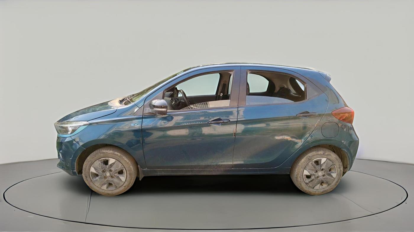 2023 Tata TIAGO EV XZ PLUS LONG RANGE, Electric, Automatic, 55,732 km, exterior