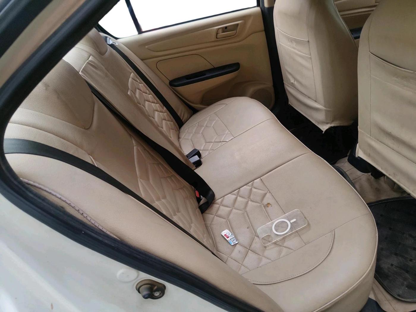 2022 Honda Amaze 1.2L I-VTEC E, Petrol, Manual, 30,258 km, interior