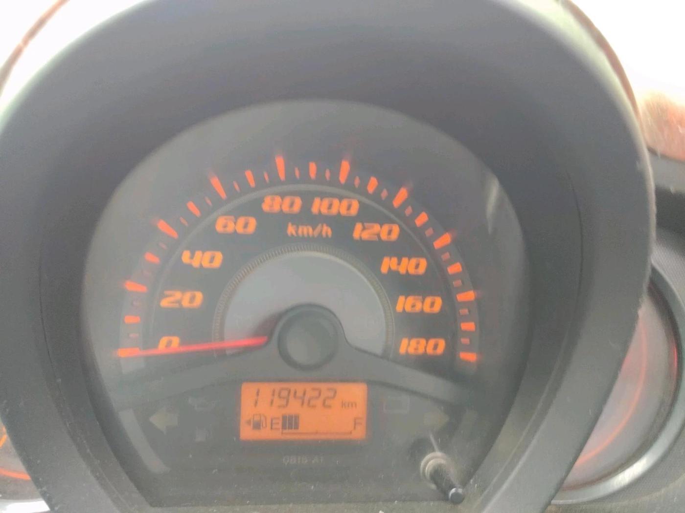 2014 Honda Amaze 1.2L I-VTEC E, Petrol, Manual, 1,19,422 km, interior
