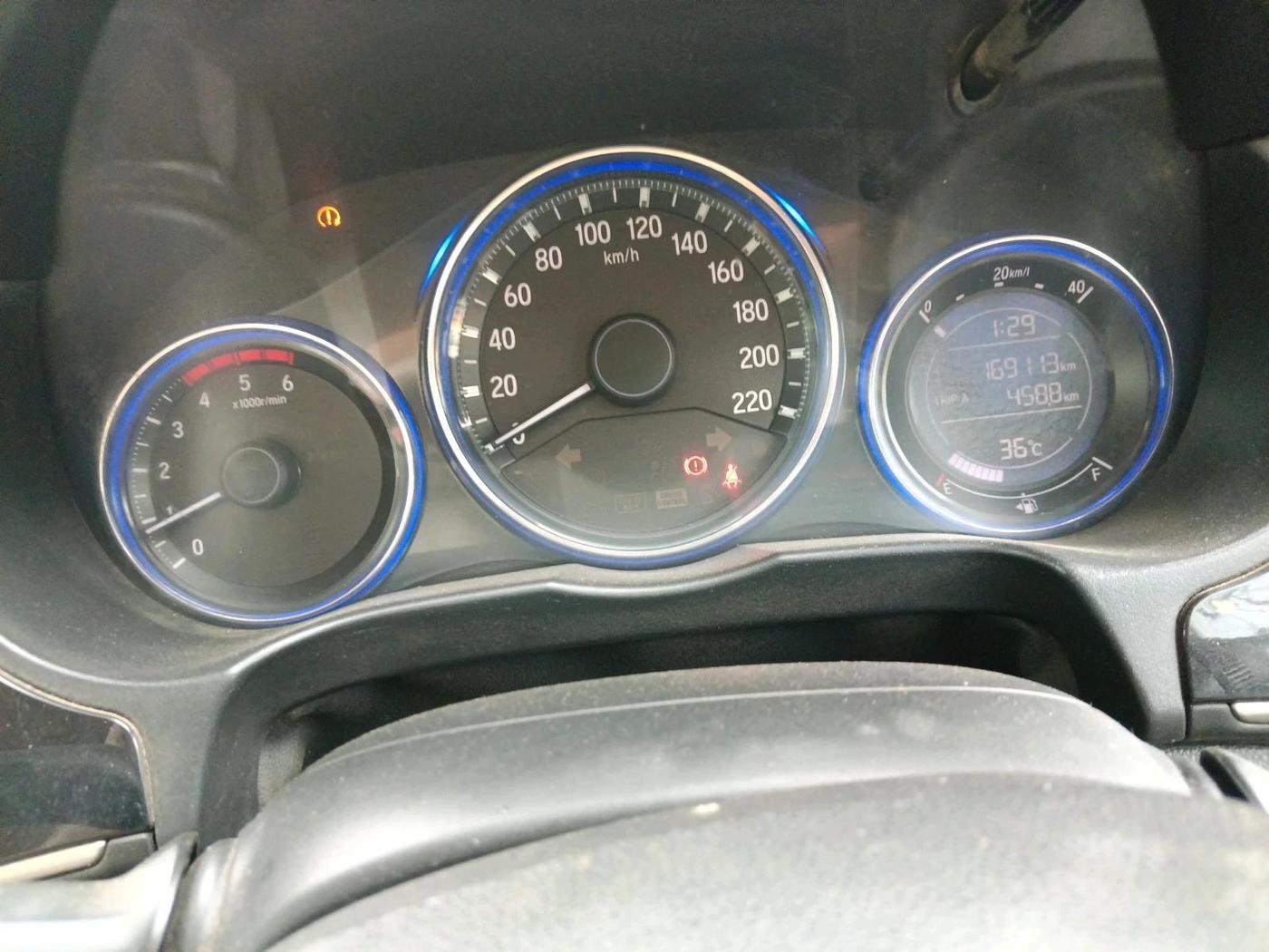 2014 Honda City 1.5L I-DTEC VX, Diesel, Manual, 1,69,113 km, interior