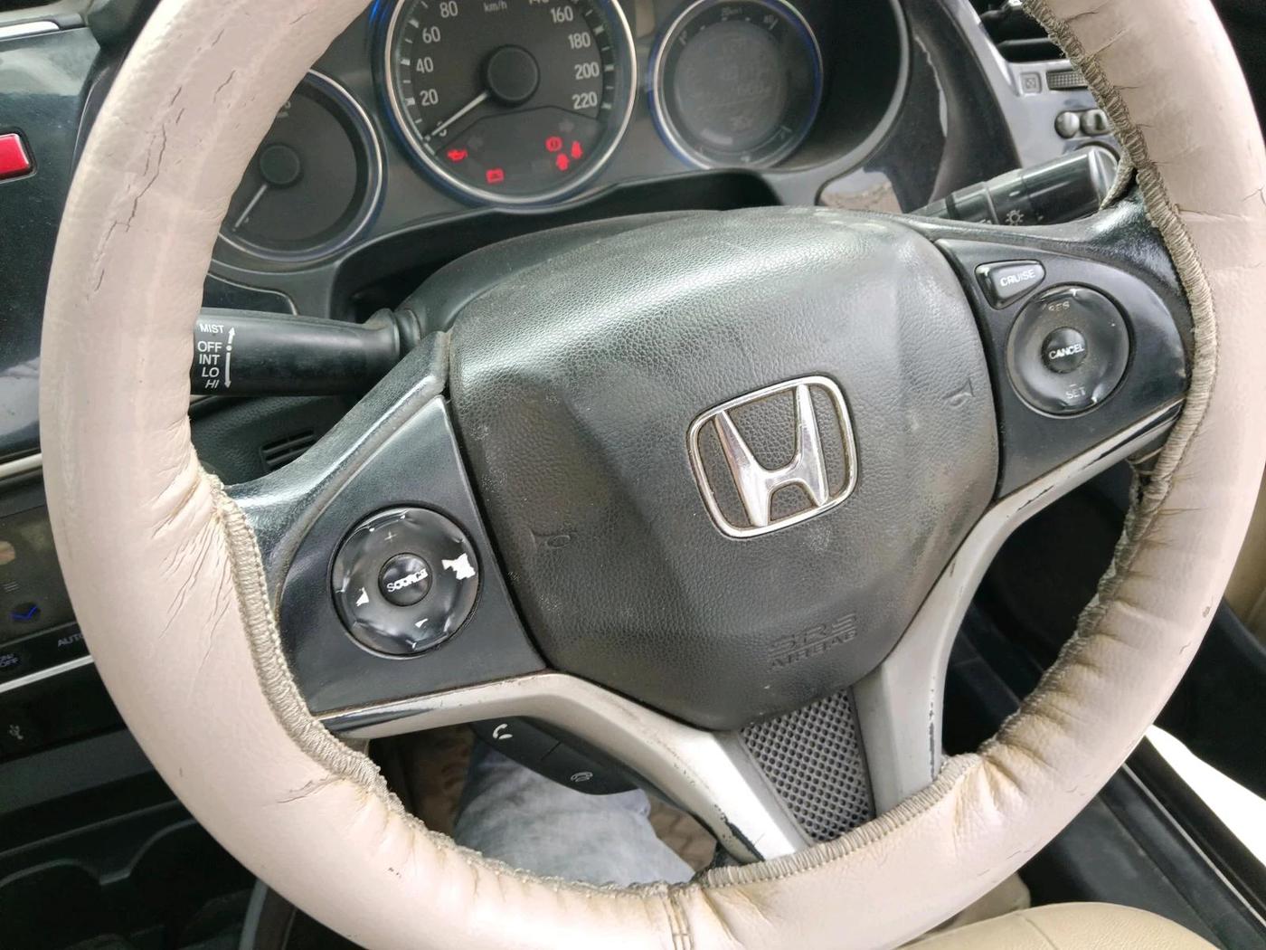 2014 Honda City 1.5L I-DTEC VX, Diesel, Manual, 1,69,113 km, interior