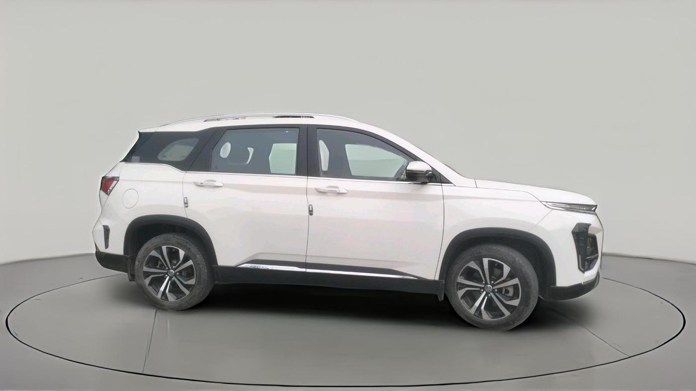 2023 MG HECTOR PLUS SAVVY PRO 1.5 TURBO CVT 6 STR, Petrol, Automatic, 20,165 km, exterior
