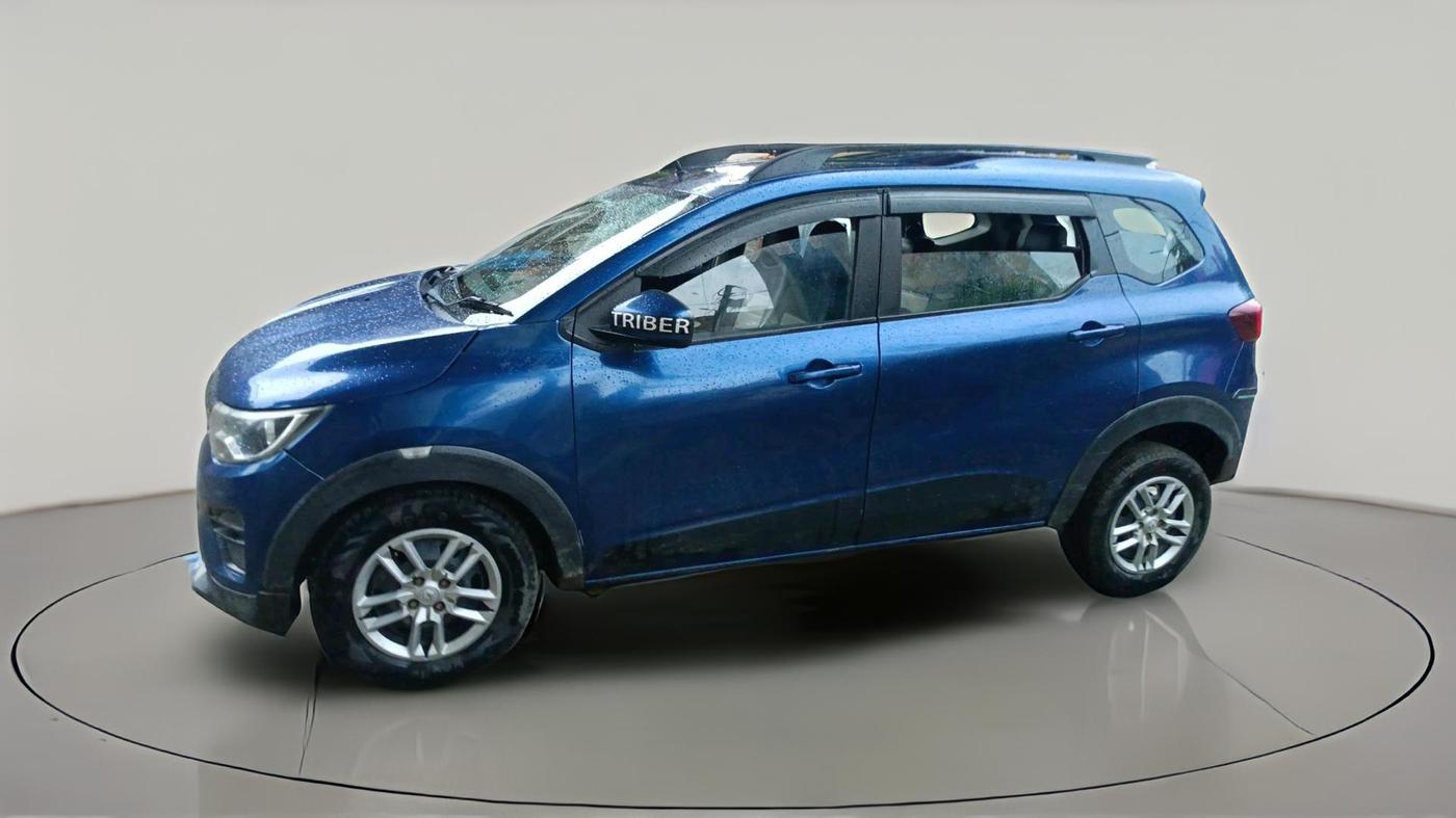 2020 Renault TRIBER RXT, CNG, Manual, 87,400 km, exterior