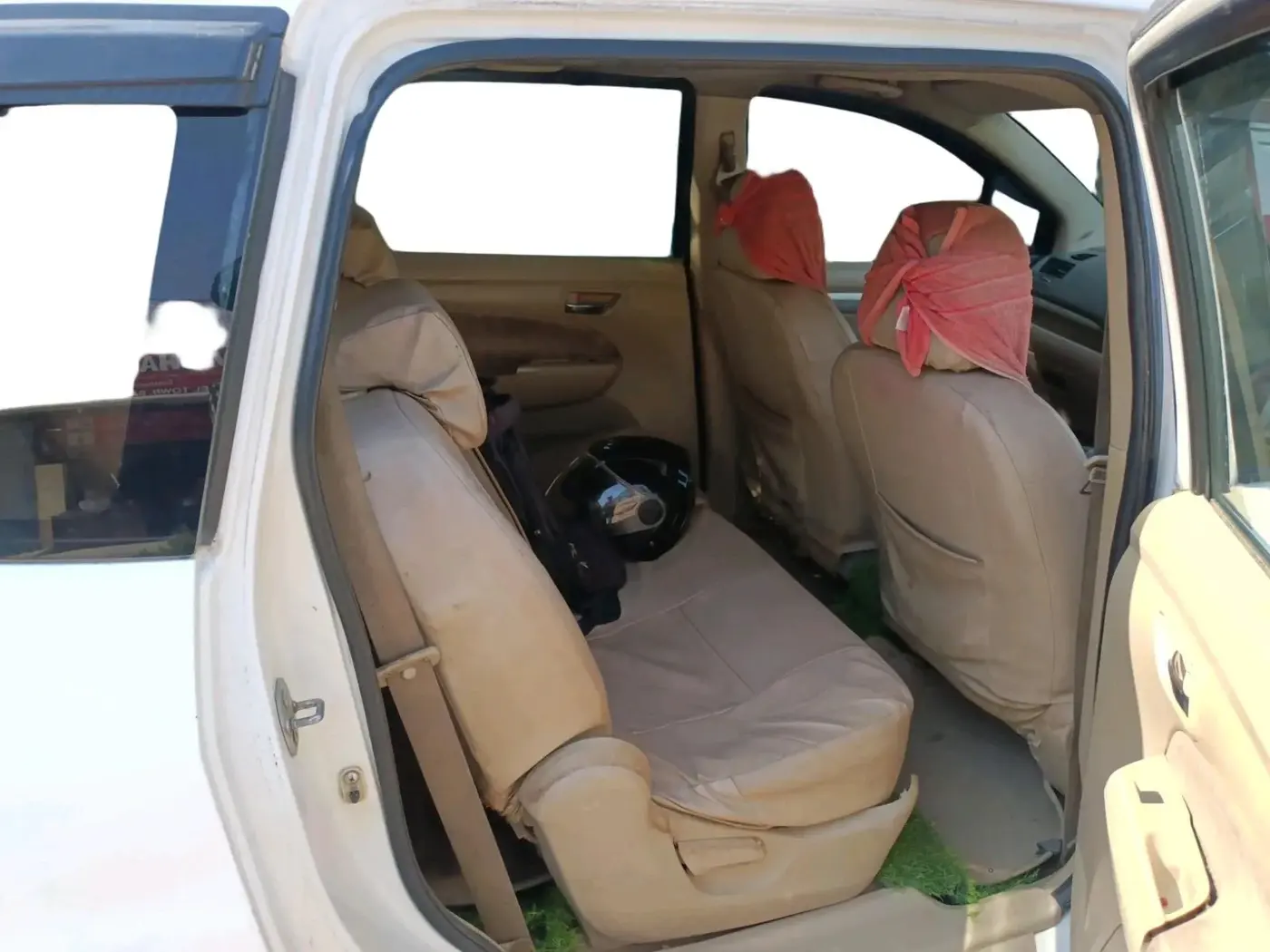 2013 Maruti Ertiga VDI, Diesel, Manual, 1,09,143 km, interior