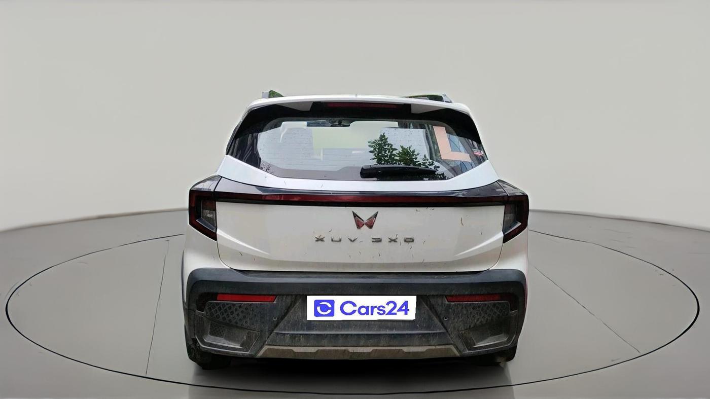 2024 Mahindra XUV 3XO AX5 1.5 Turbo Diesel Autoshift Plus, Diesel, Automatic, 28,434 km, exterior