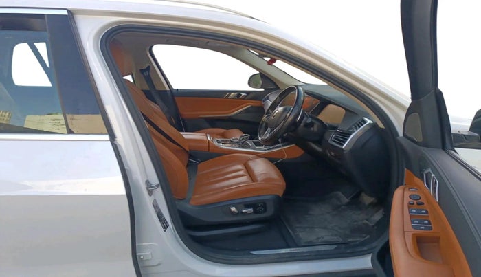 2022 BMW X5 XDRIVE 30D XLINE, Diesel, Automatic, 1,02,749 km, interior