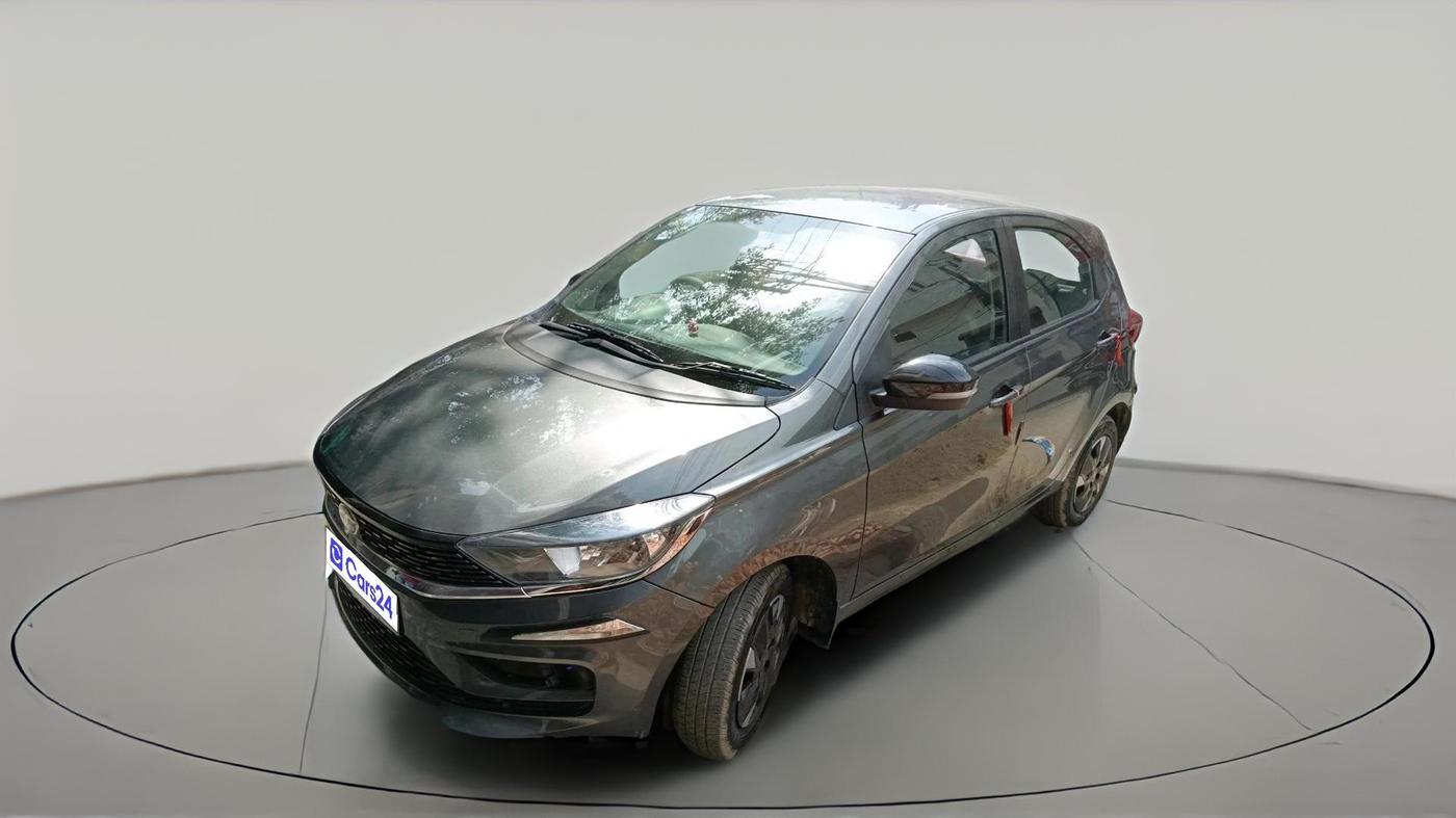 2025 Tata Tiago XT PETROL, Petrol, Manual, 6,316 km, exterior