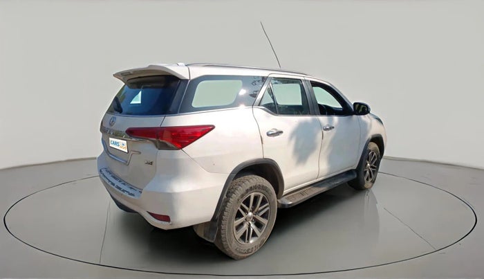 2017 Toyota Fortuner 2.8 4X4 MT, Diesel, Manual, 2,37,119 km, exterior