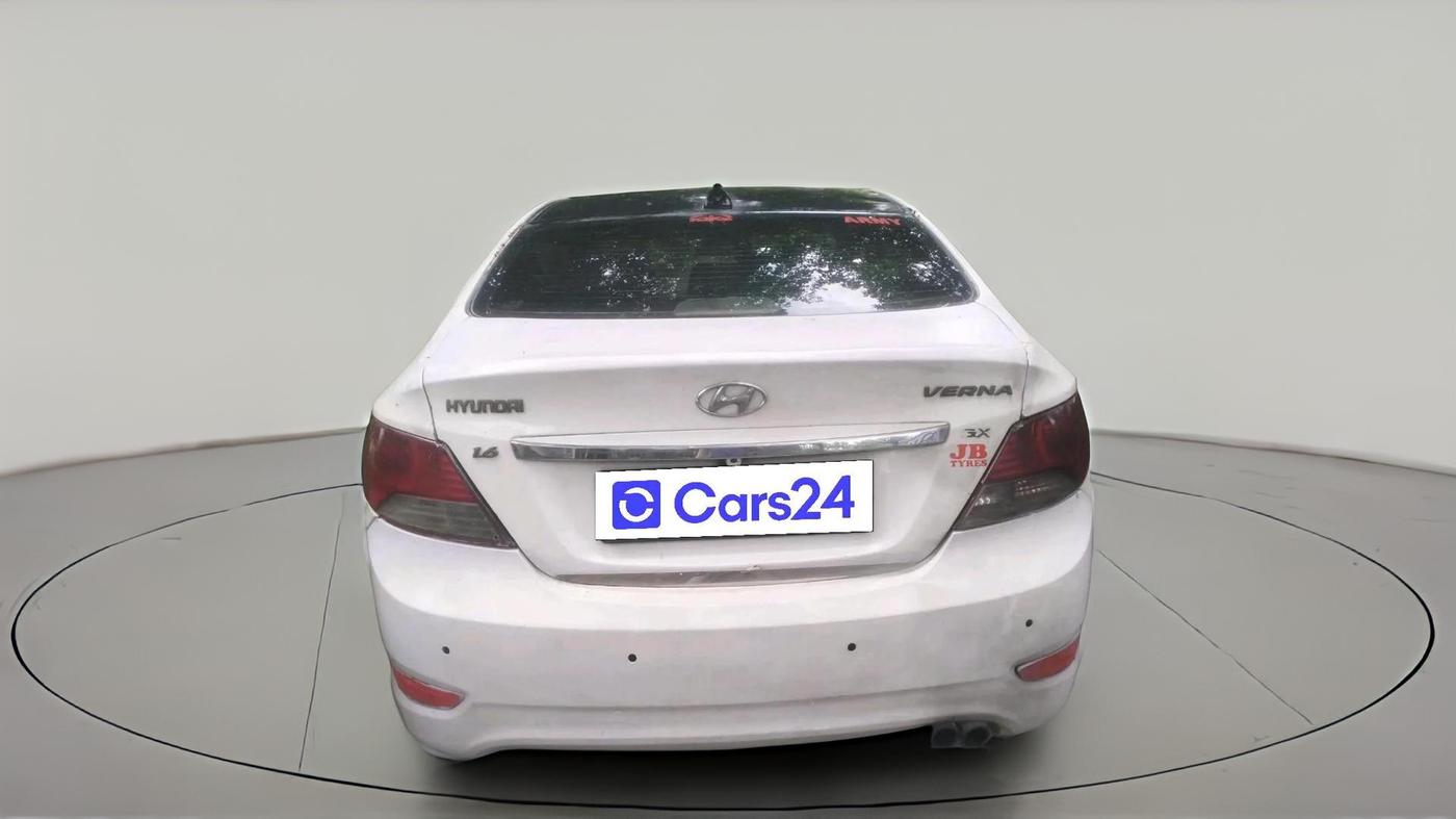 2012 Hyundai Verna FLUIDIC 1.6 CRDI SX AT, Diesel, Automatic, 94,879 km, exterior