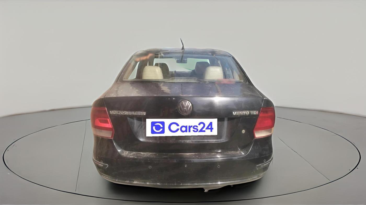 2012 Volkswagen Vento TRENDLINE DIESEL 1.6, Diesel, Manual, 1,03,720 km, exterior