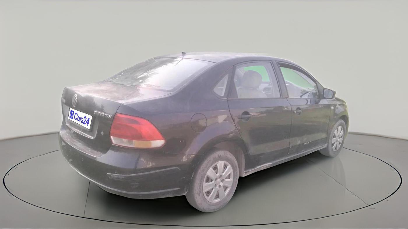 2012 Volkswagen Vento TRENDLINE DIESEL 1.6, Diesel, Manual, 1,03,720 km, exterior