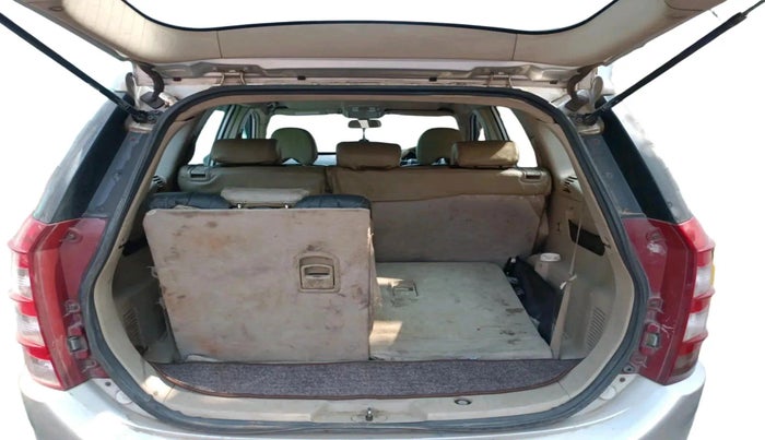 2015 Mahindra XUV500 W6, Diesel, Manual, 1,70,948 km, exterior