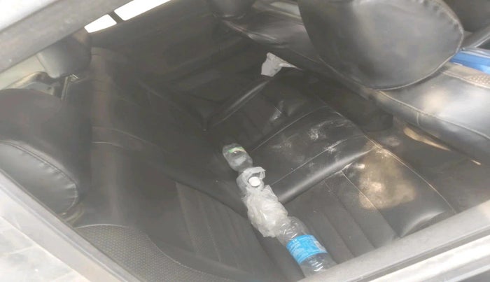 2010 Skoda Fabia CLASSIC 1.2 TDI, Diesel, Manual, 1,42,438 km, interior